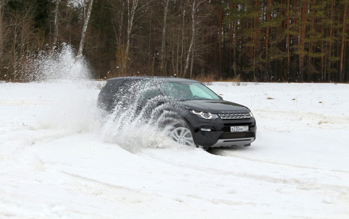 Машина зимой