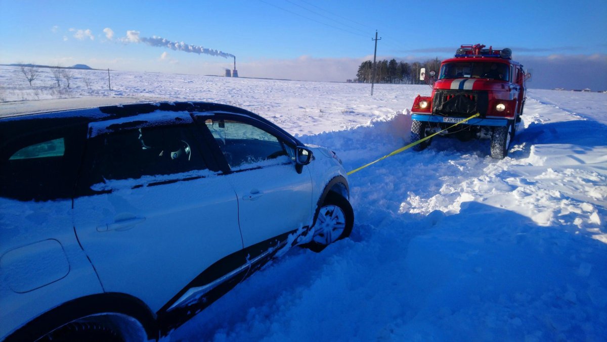 Буксировка авто зимой
