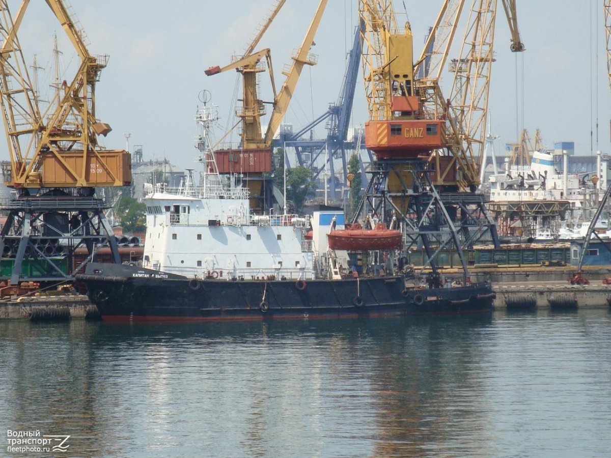 Грузовое судно