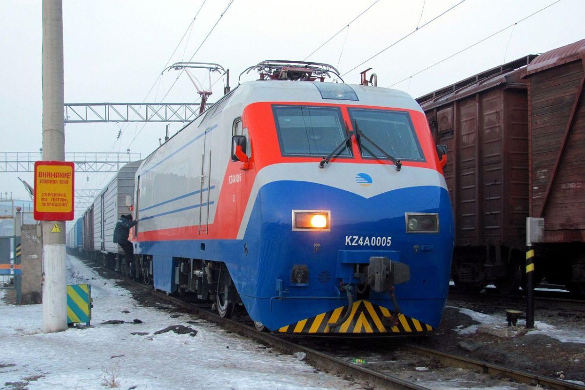 Kz4a электровоз кабина