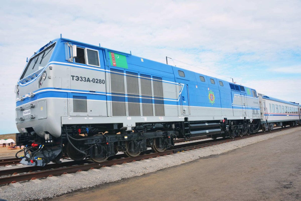 АО Локомотив Кировский завод