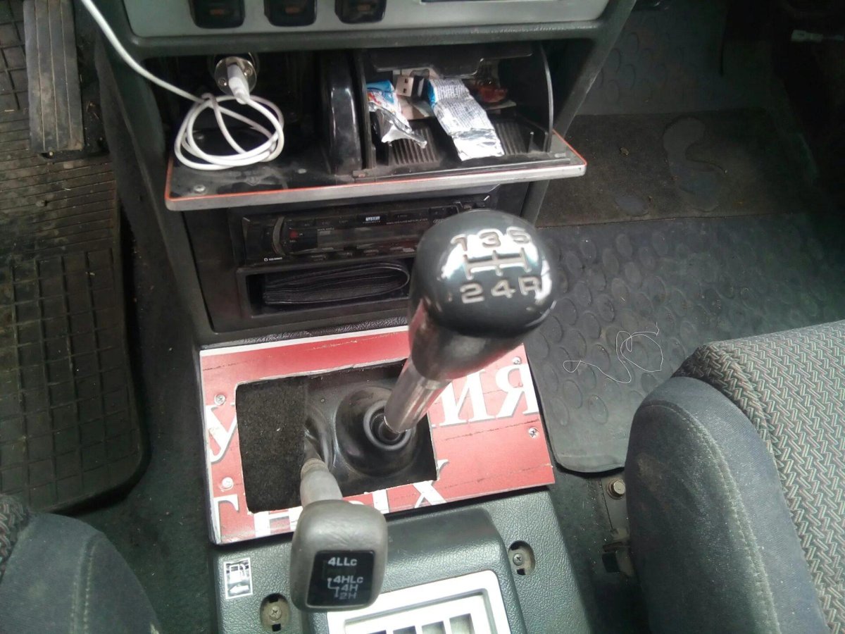 Рычаг раздатки Паджеро 2