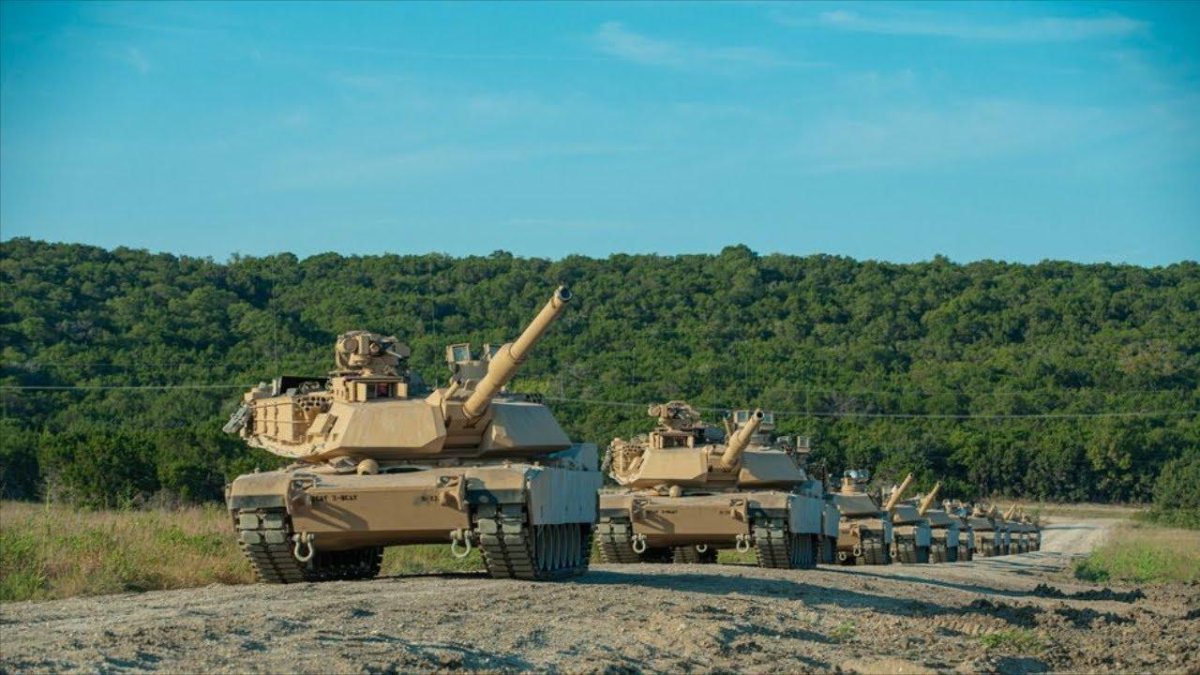 Танк Abrams m1a2