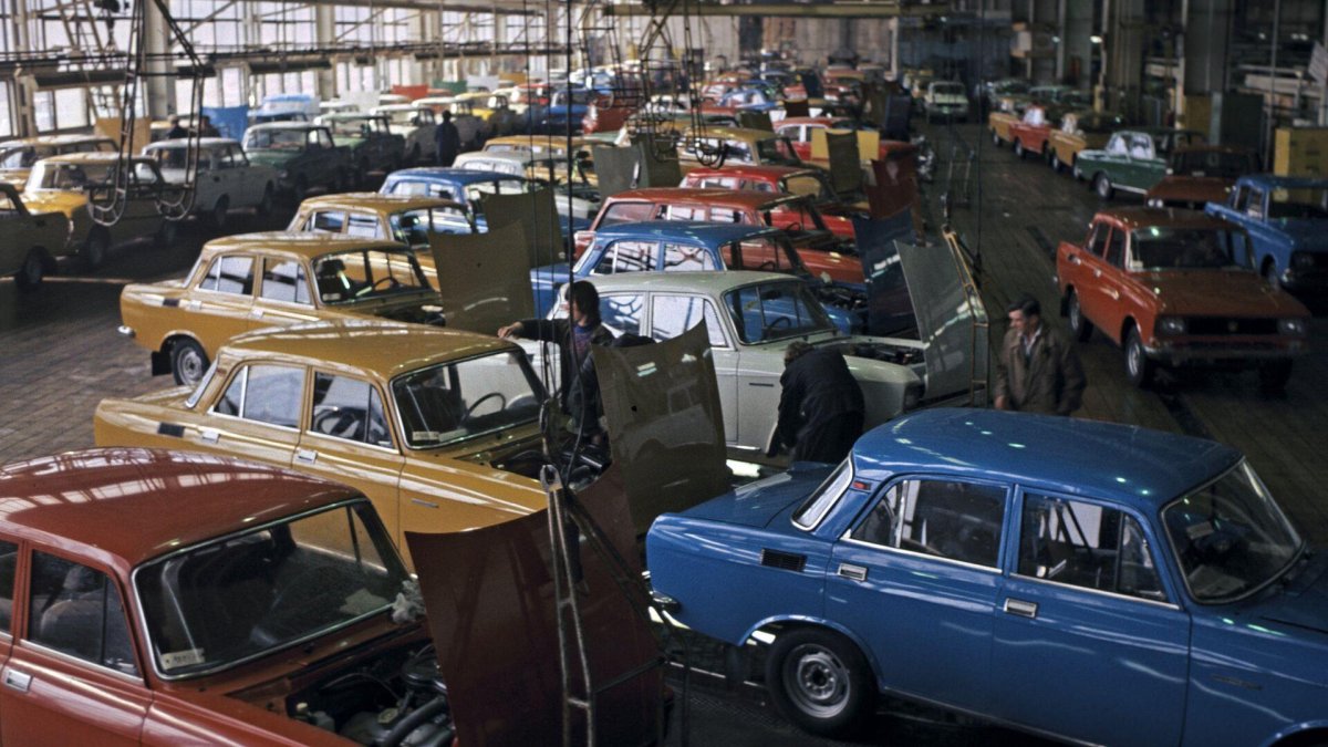 Москвич 2140 конвейер АЗЛК