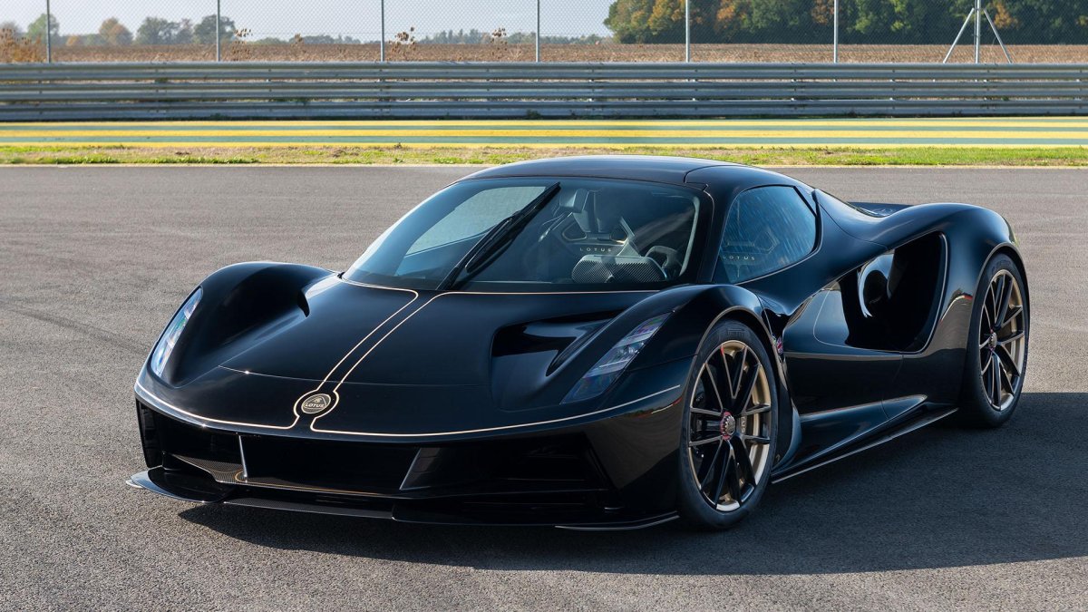 Лотус гиперкар
