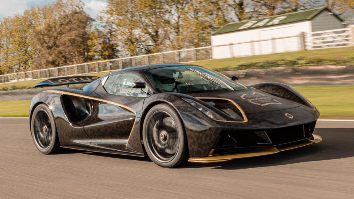 Лотус новый гиперкар