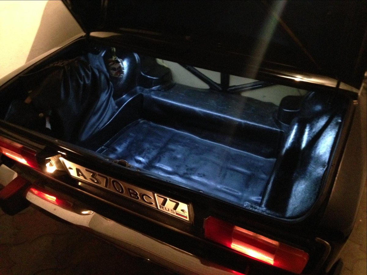 Подсветка багажника ВАЗ 2106