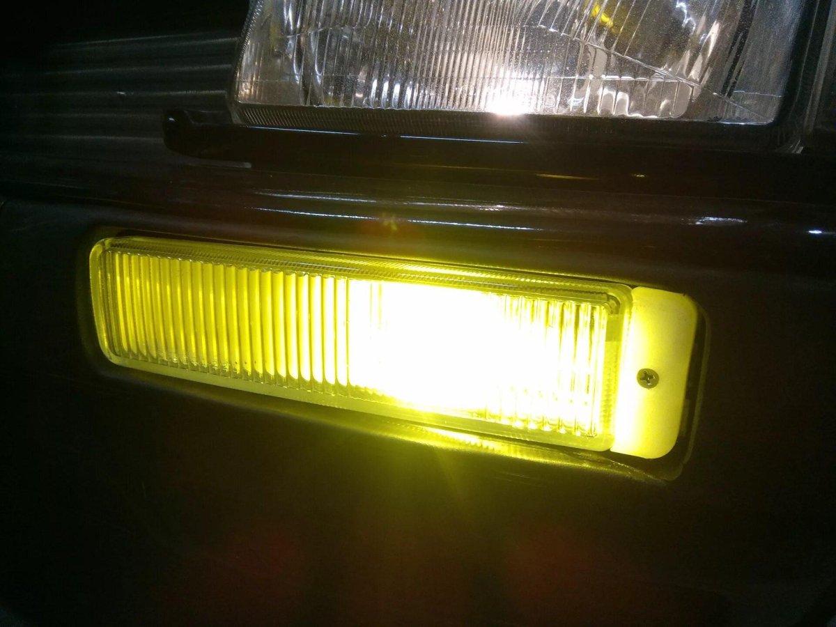 Желтые ПТФ на ВАЗ 2109