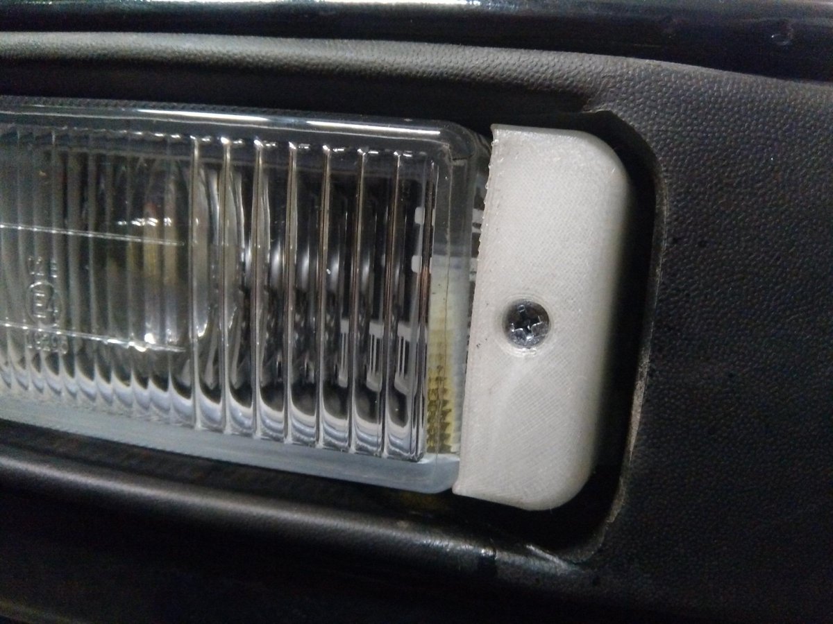 Противотуманные фары Ауди 80