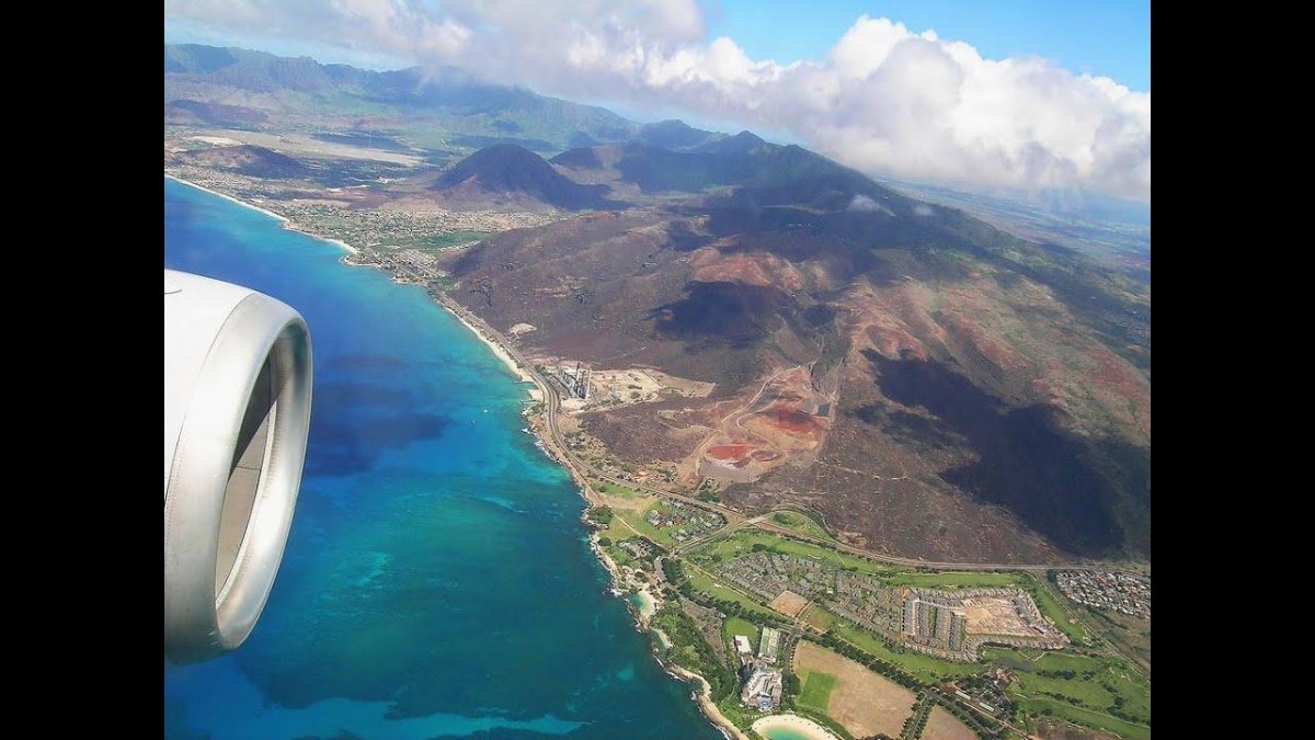 Иллюминатор самолета Гавайи