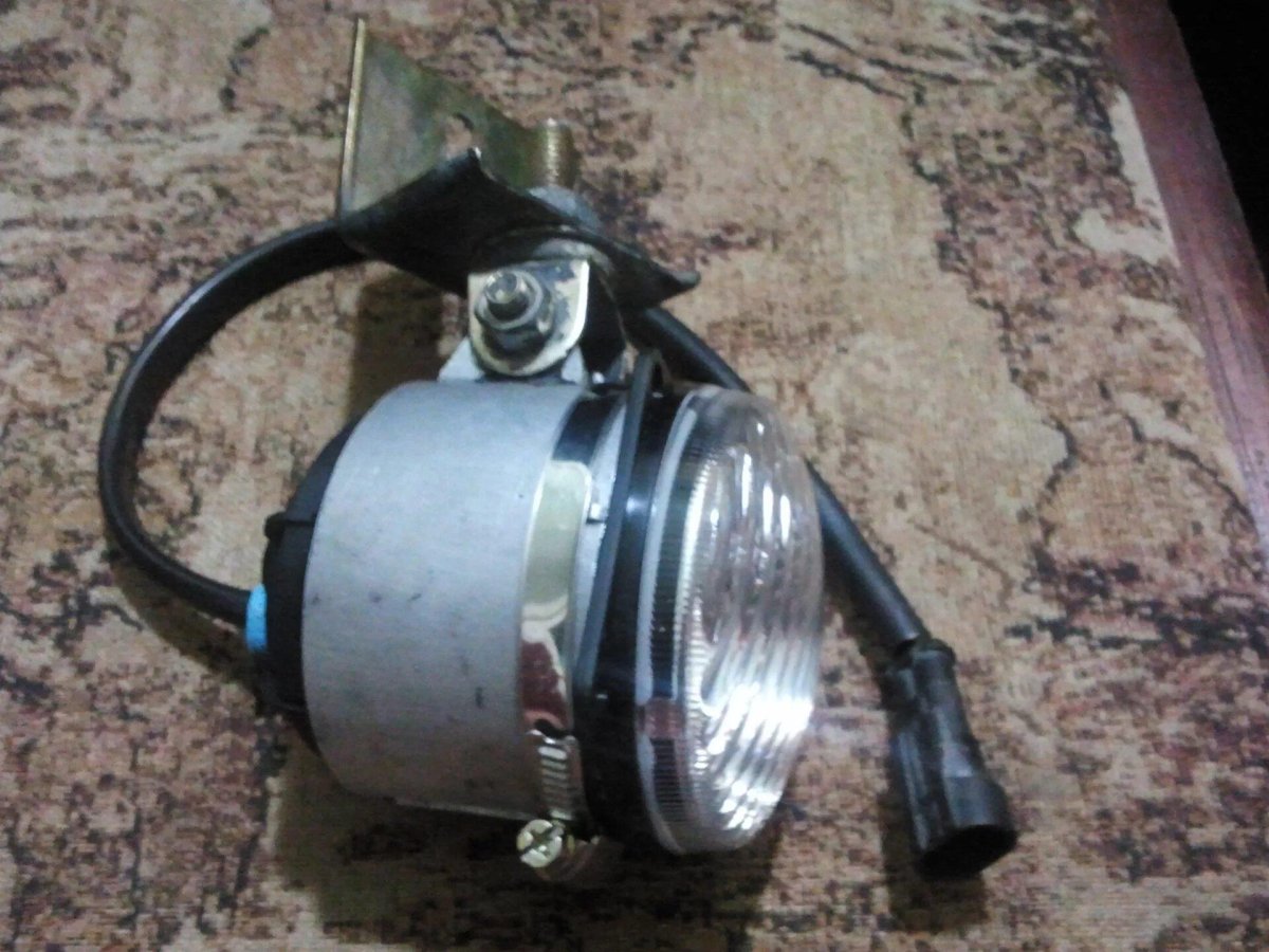 Фара ПТФ УАЗ Патриот