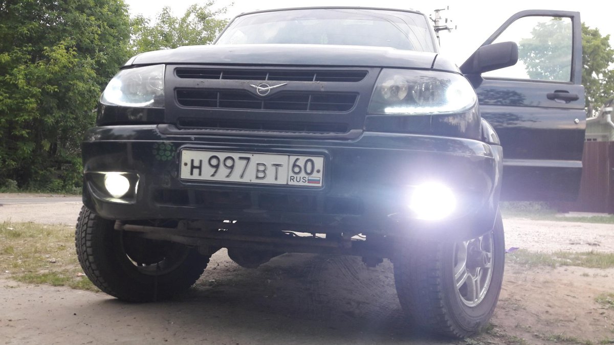 Противотуманные фары УАЗ Патриот 2013