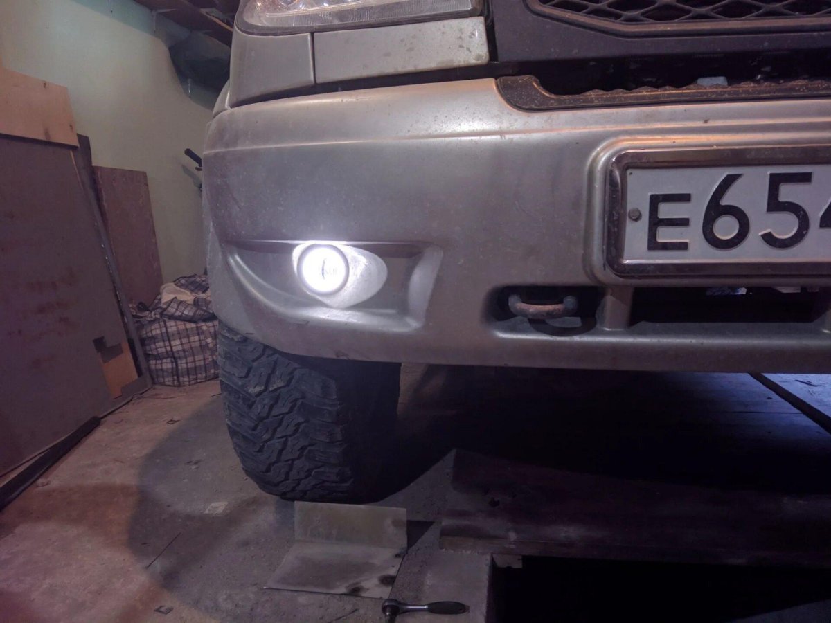 Крепление туманок УАЗ Патриот