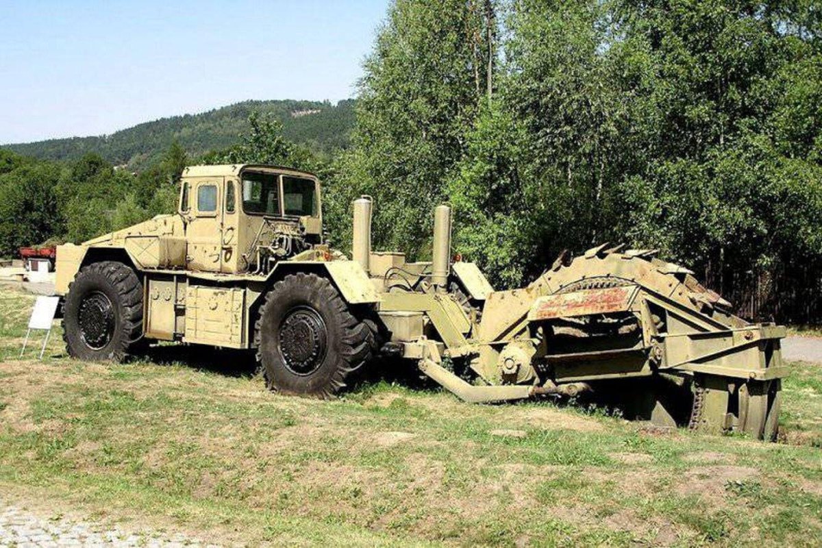 ТМК-2 траншейная машина