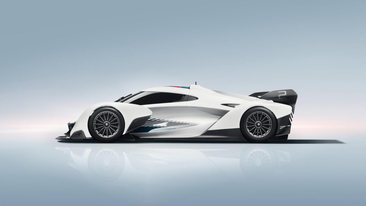 2023 MCLAREN Solus gt