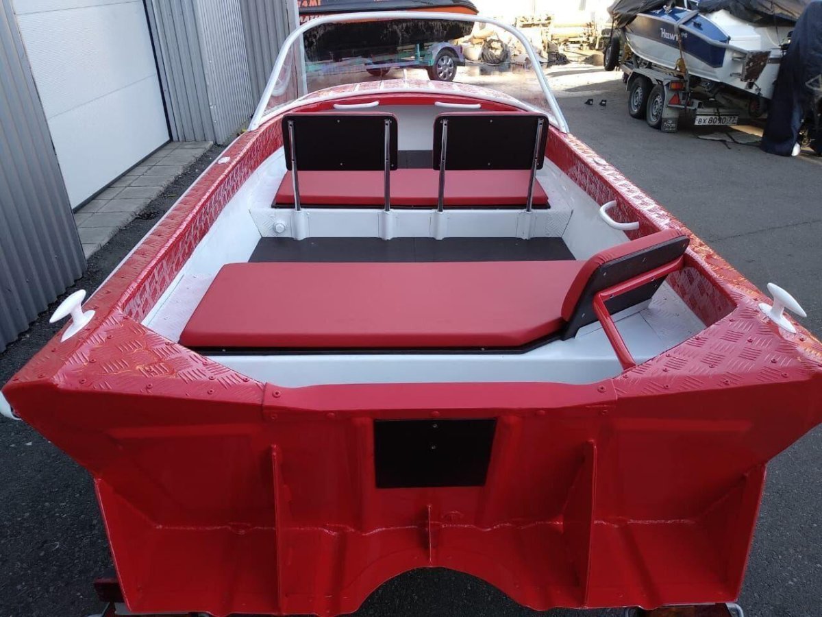 Лодка янтарь 2м