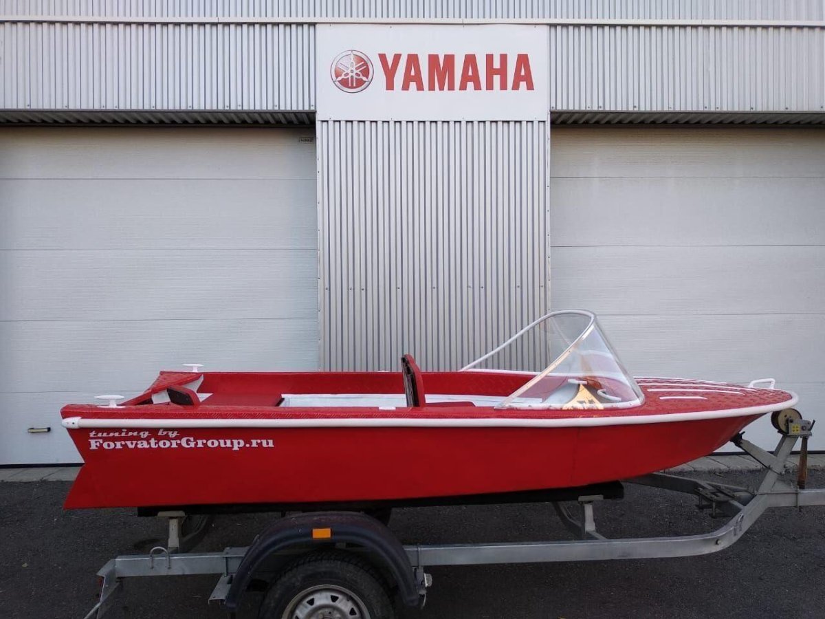 Лодка янтарь 2