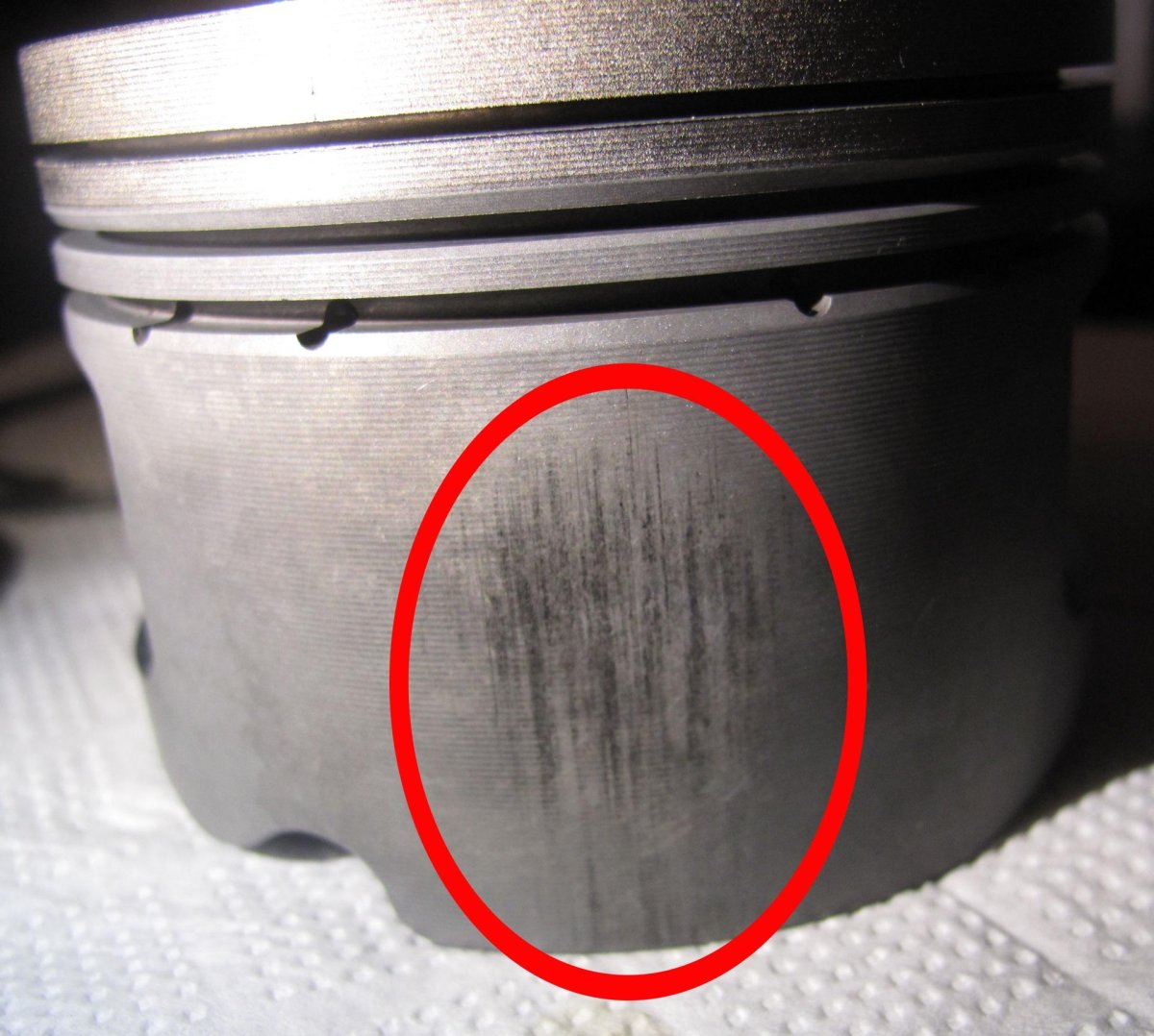 Задиры ЦПГ двигателя