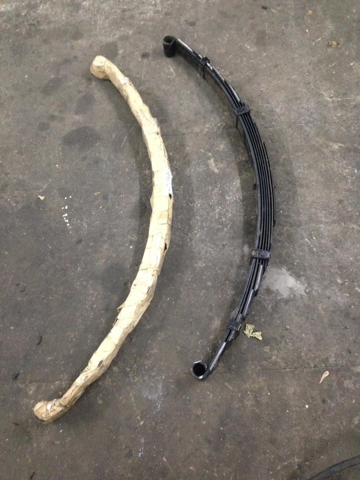 Рессора РАФ 2203