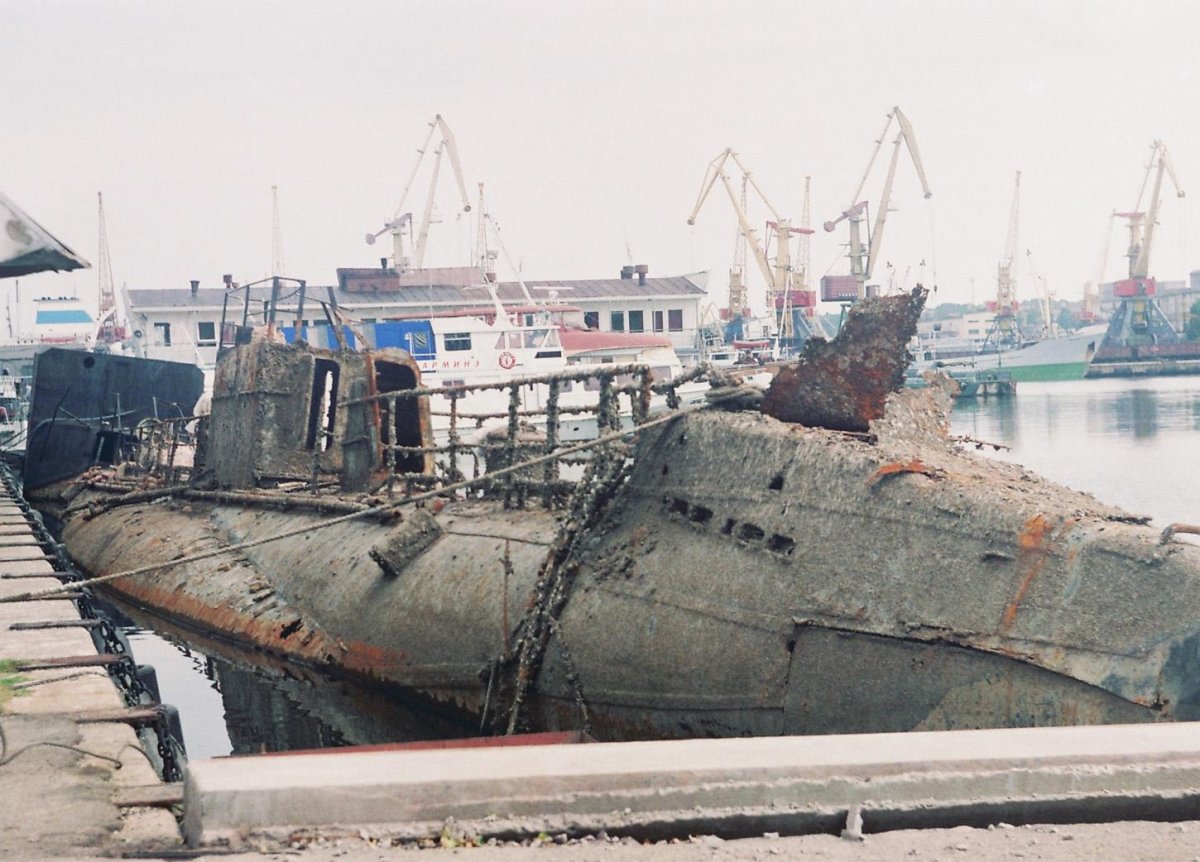 Подводная лодка УТС-247