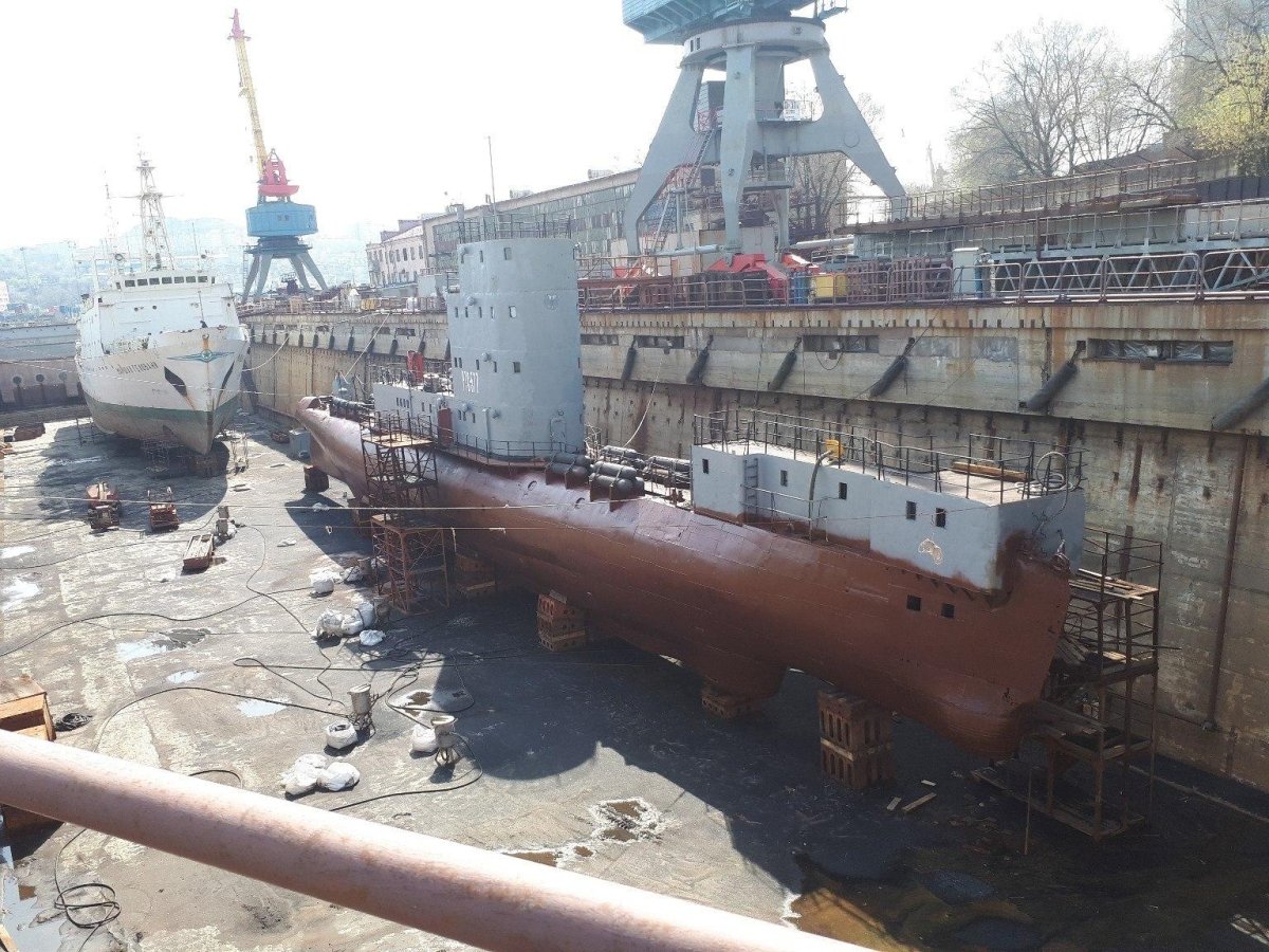 Подводная лодка УТС-247 Севастополь