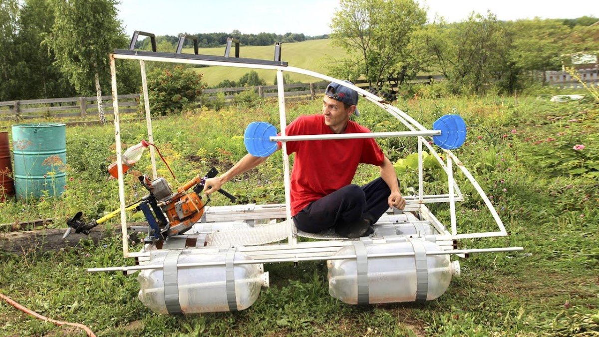 Лодка из бензопилы