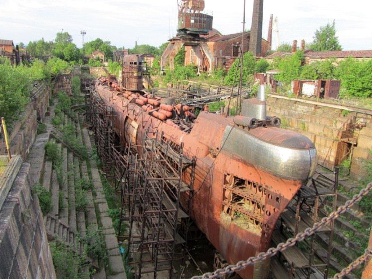 Кладбище атомных подводных лодок Мурманск