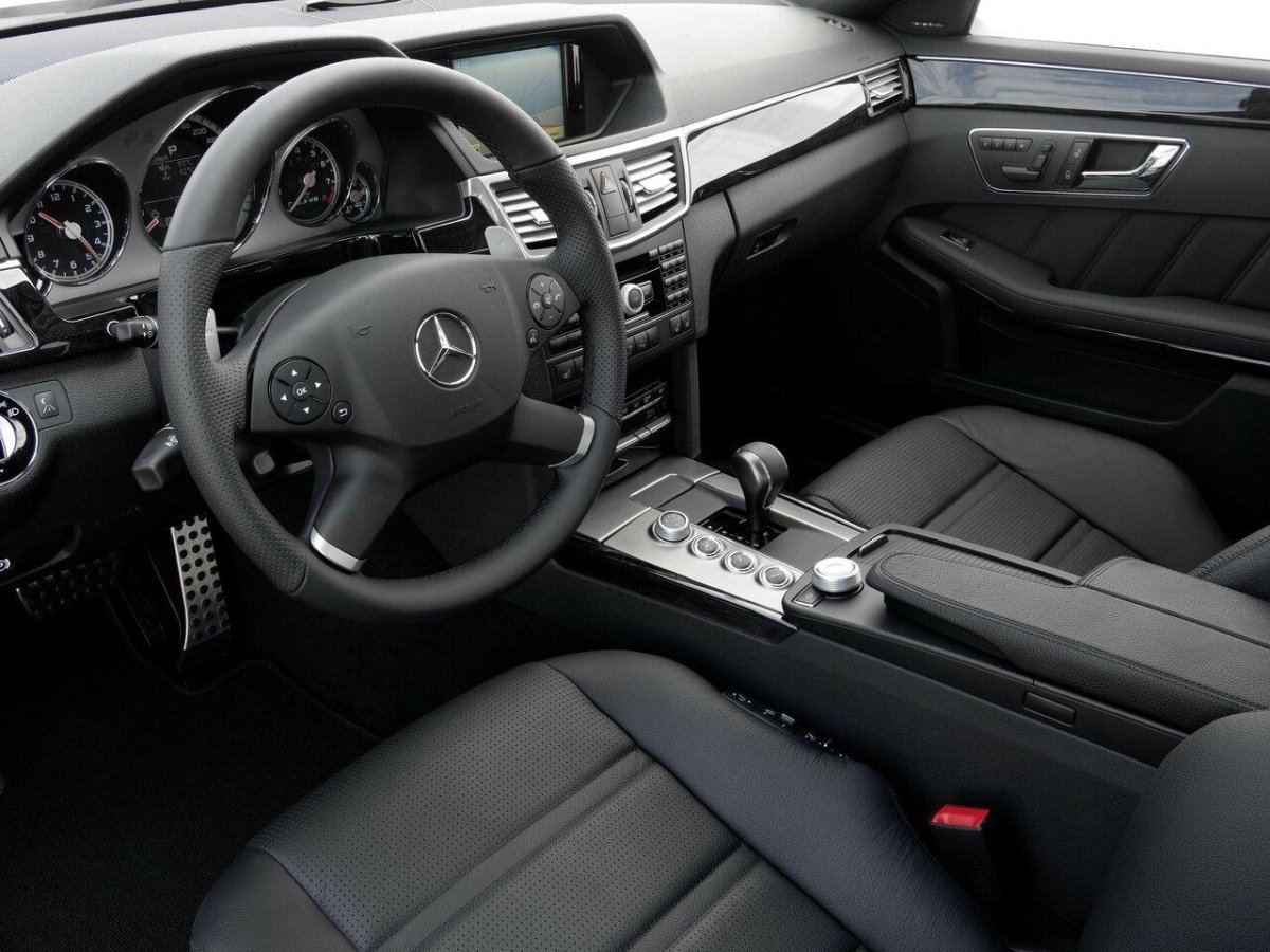 Mercedes e63 AMG w212