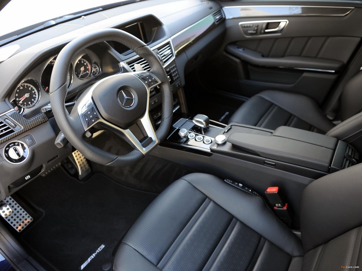 Mercedes Benz e63 AMG w212 салон
