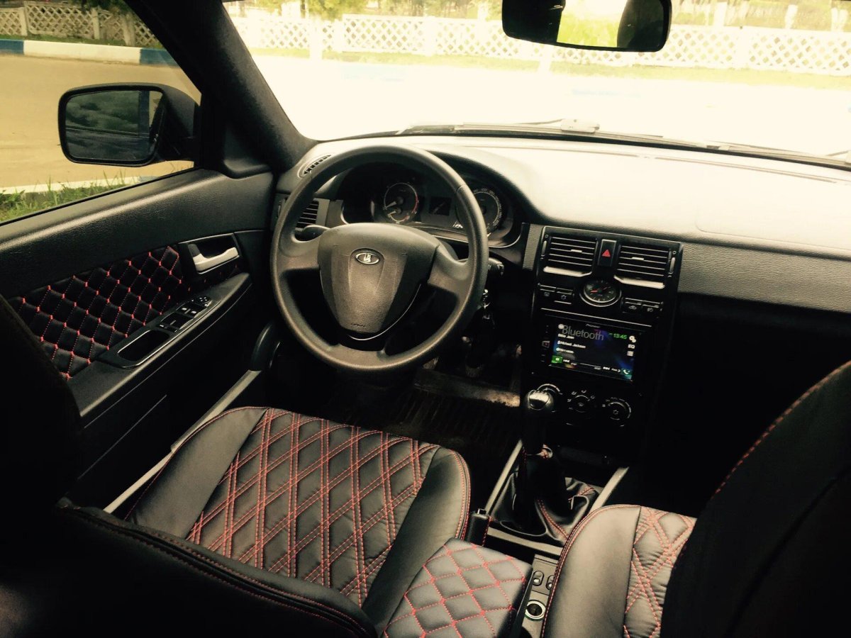 Черный салон Приора 2