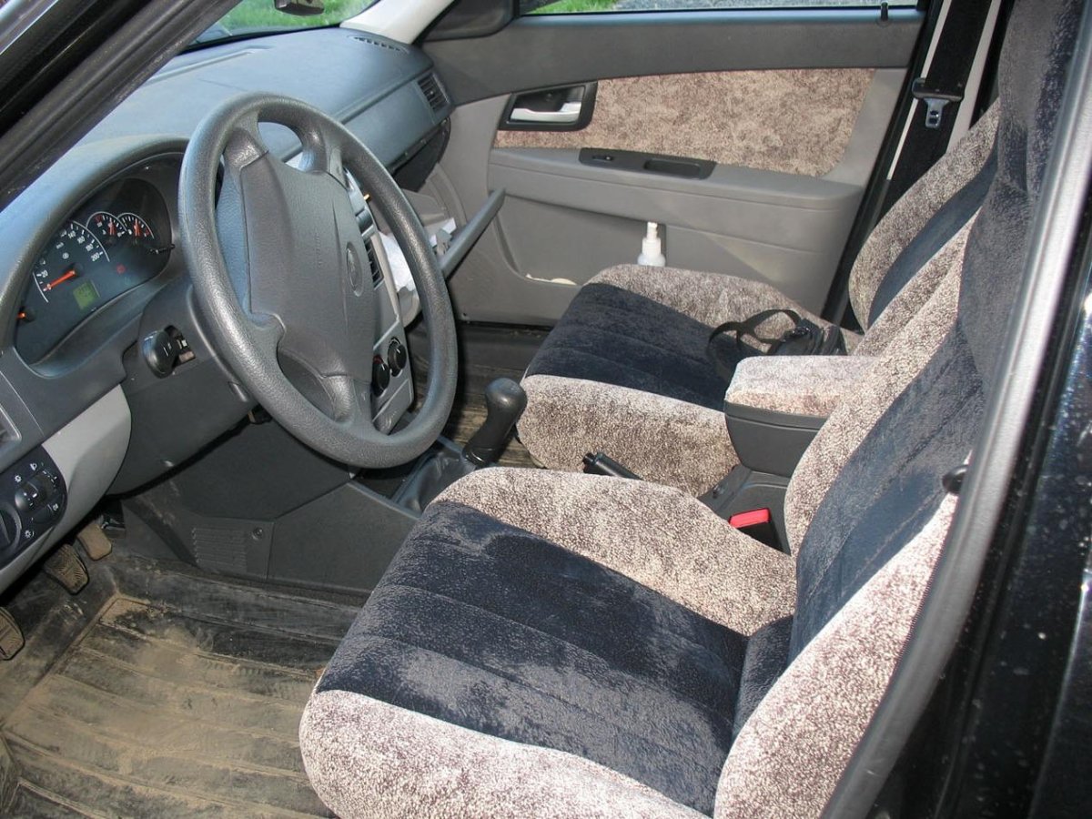 Приора 2 велюровый салон