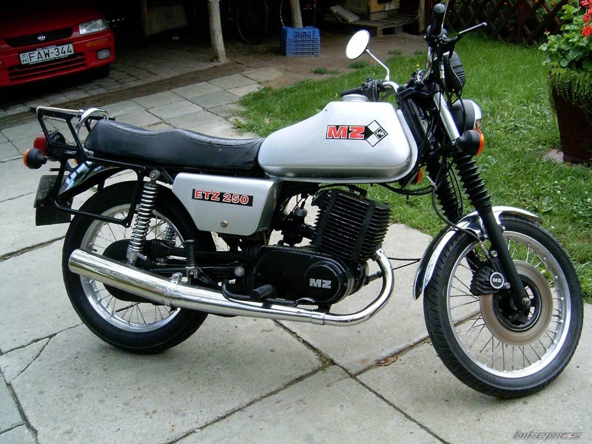 Мотоцикл MZ ETZ 250