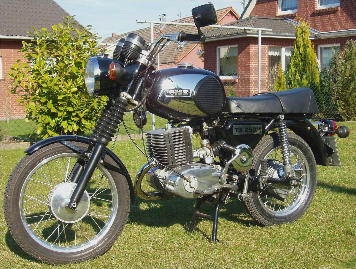 Мотоцикл MZ TS 250