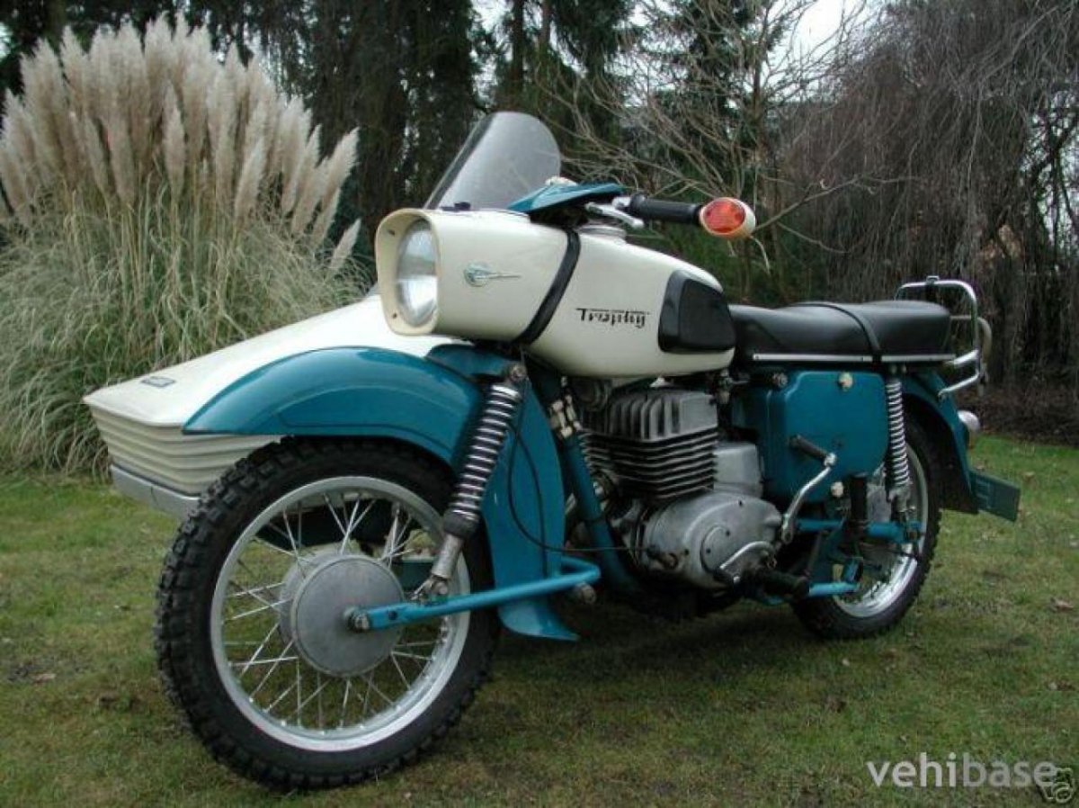 КМЗ мотоцикл