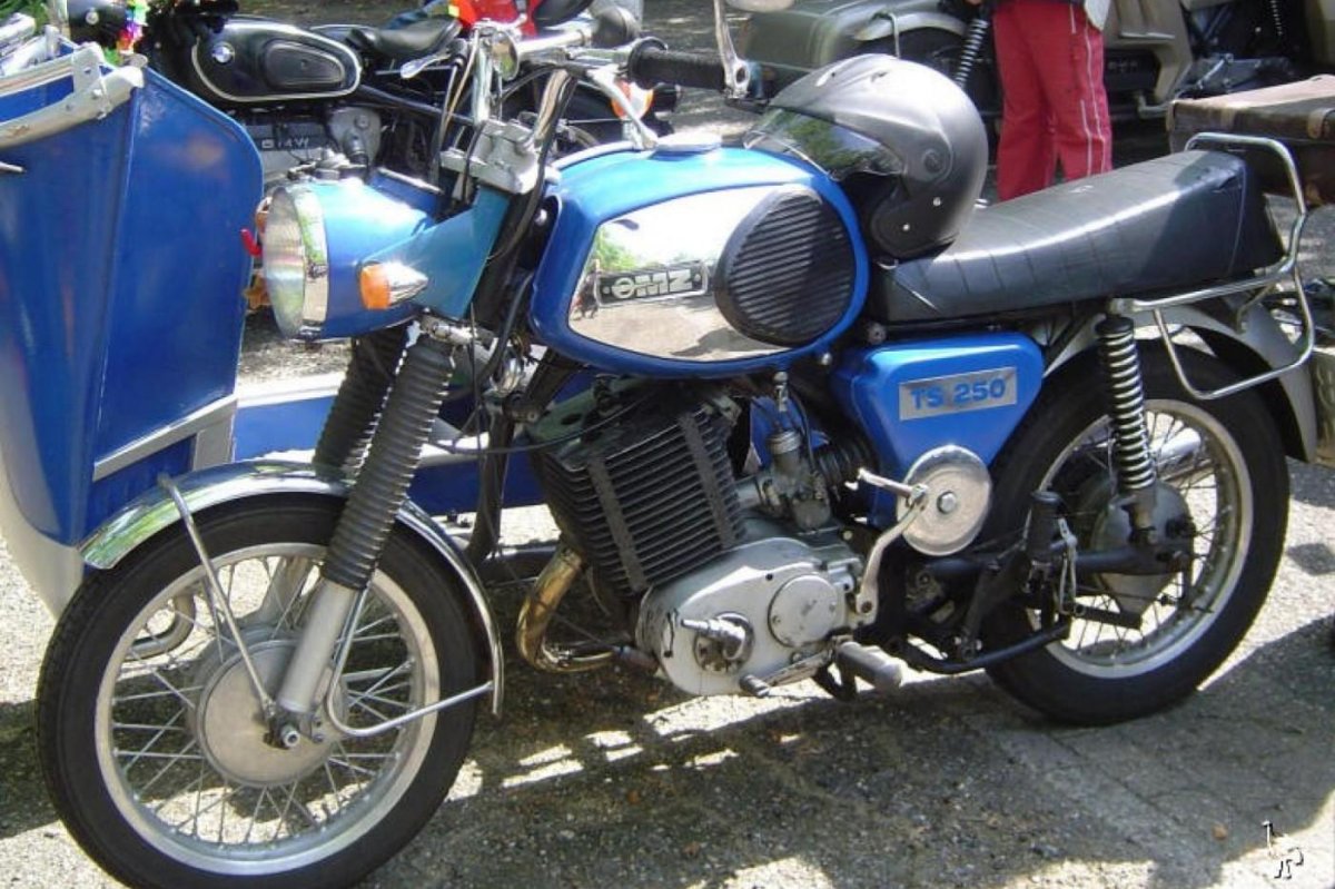 Мотоцикл MZ 350