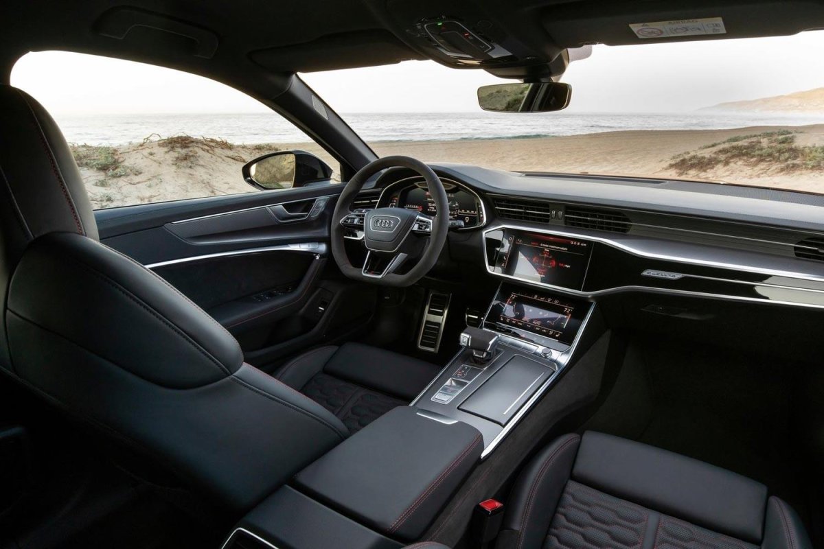 Audi rs6 avant 2021 салон