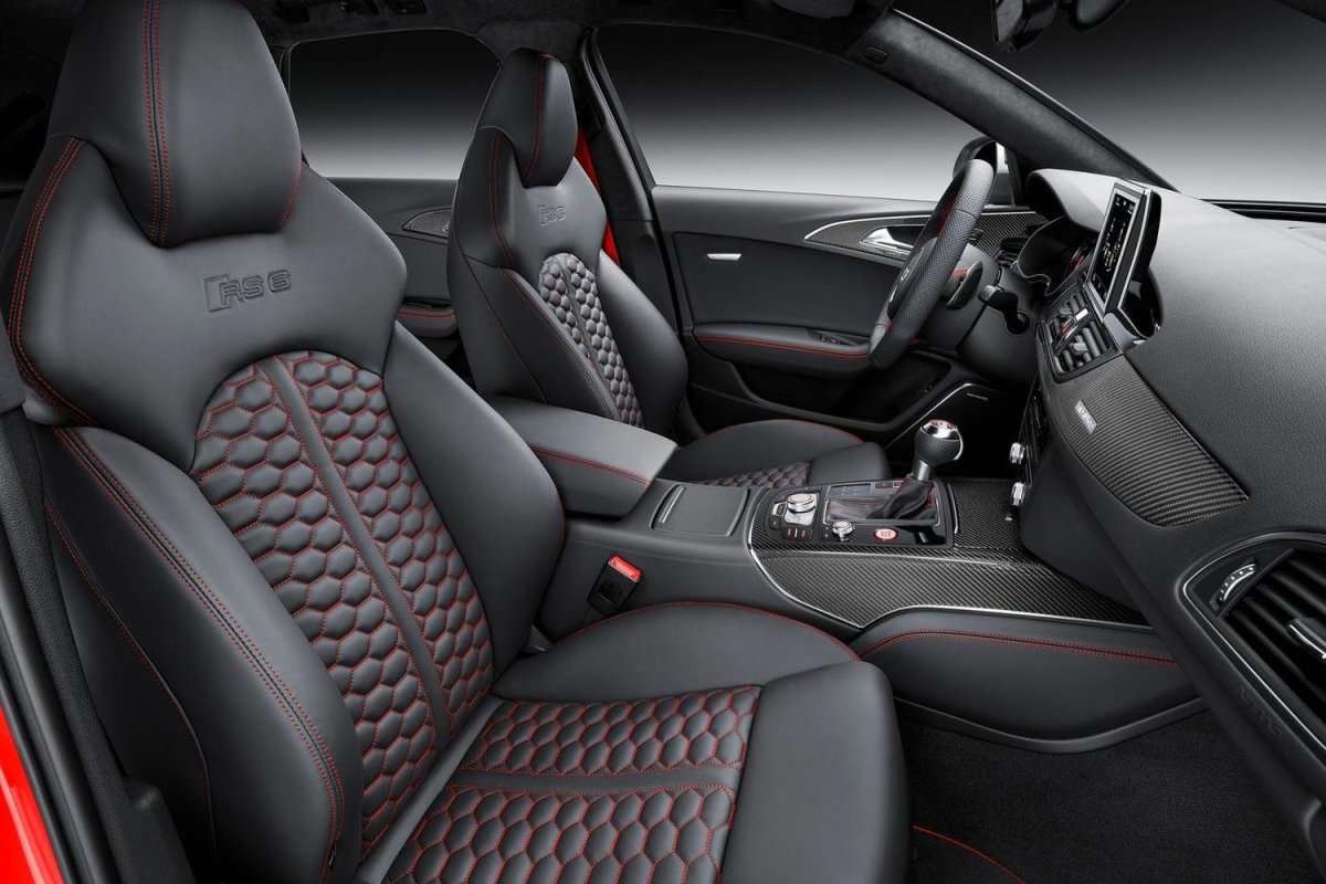 Audi rs6 avant салон