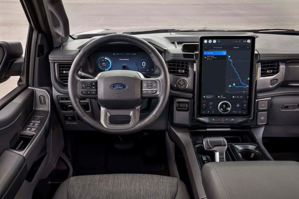 Ford f-150 Lightning 2022 Interior