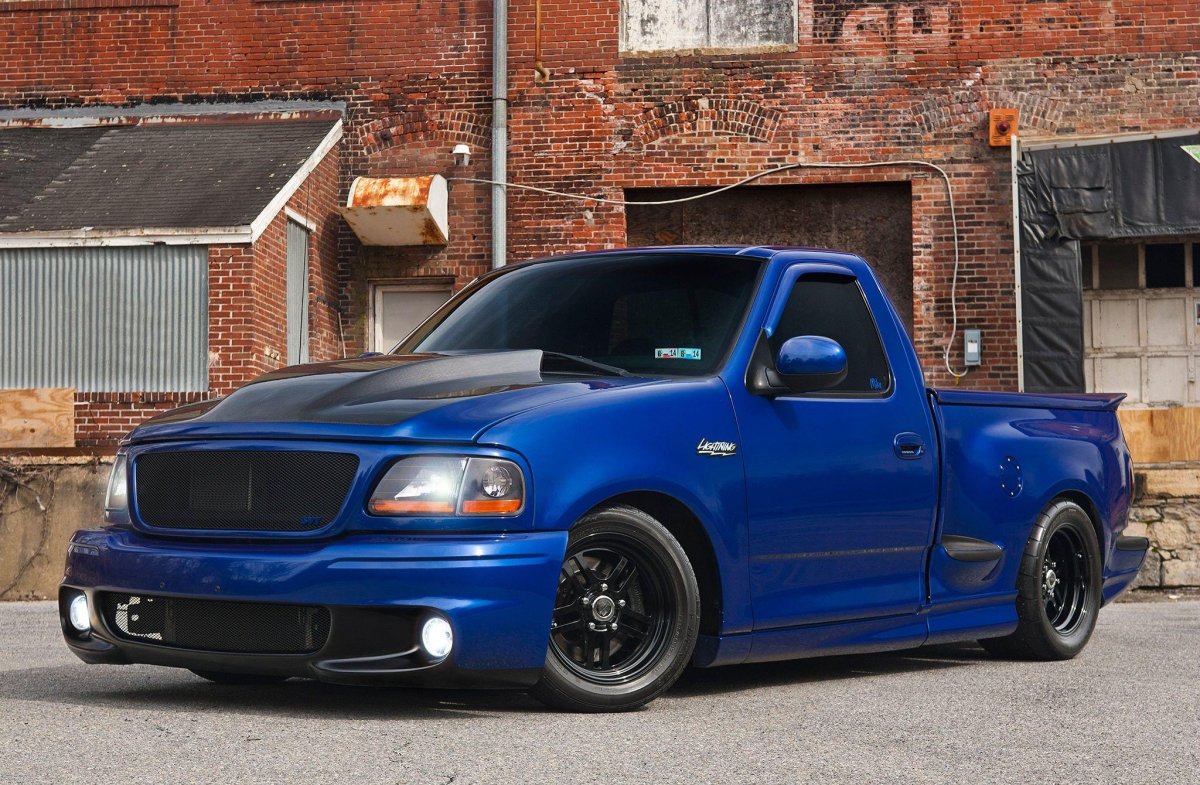 Ford f150 SVT Lightning 1999