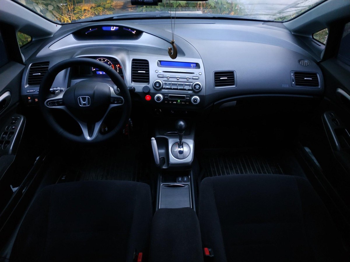 Хонда Цивик 4d 2008