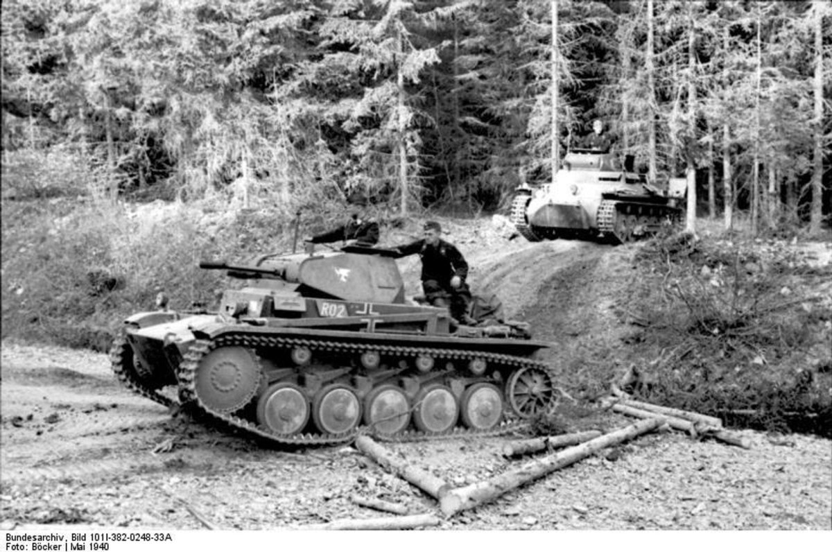 Немецкие танки в Арденнах 1940