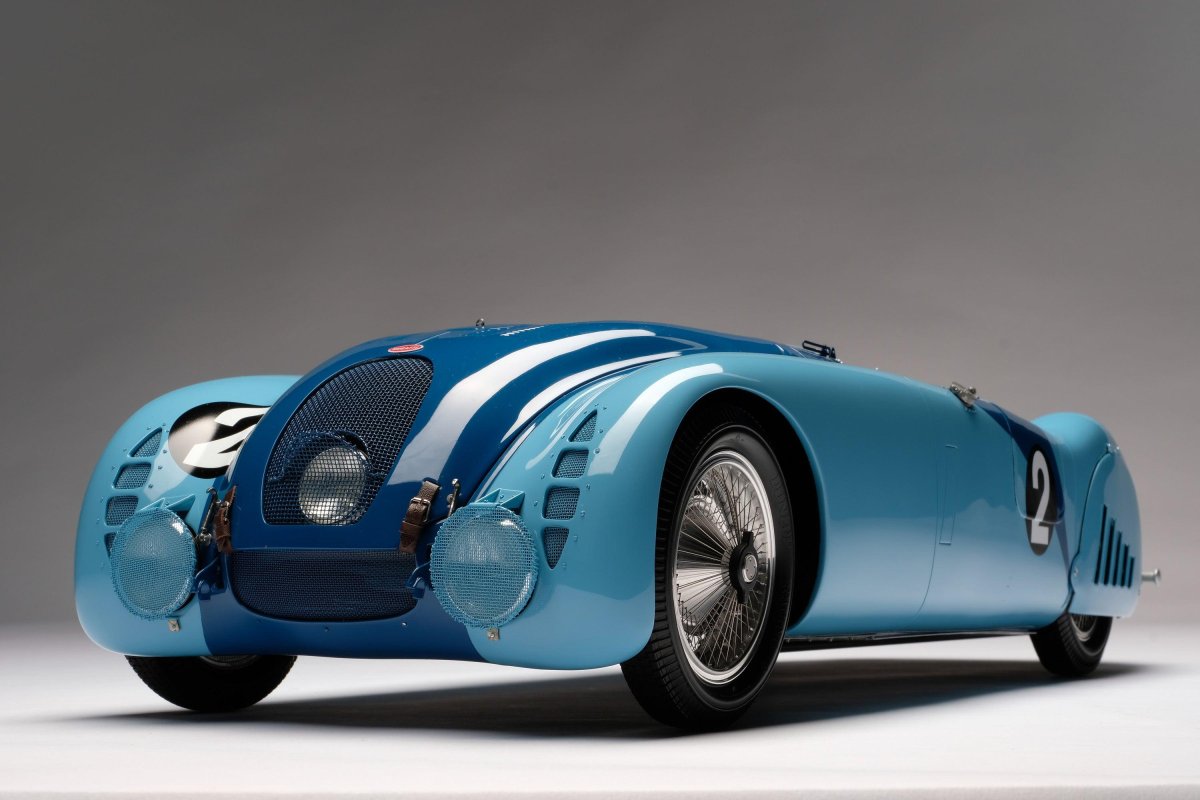 Bugatti Type 57g Tank