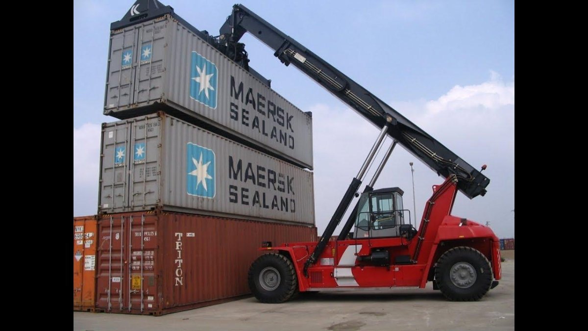 Контейнерный перегружатель Kalmar