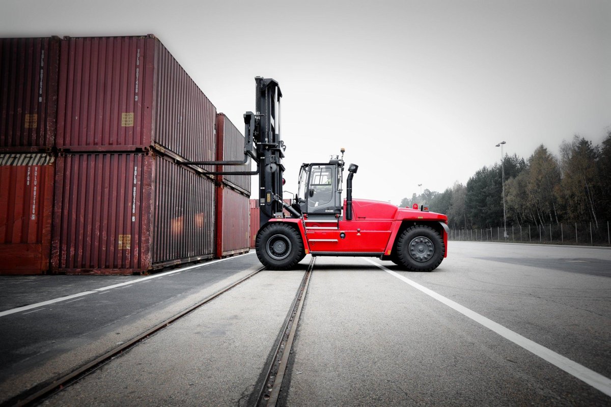 Контейнерные погрузчики Kalmar