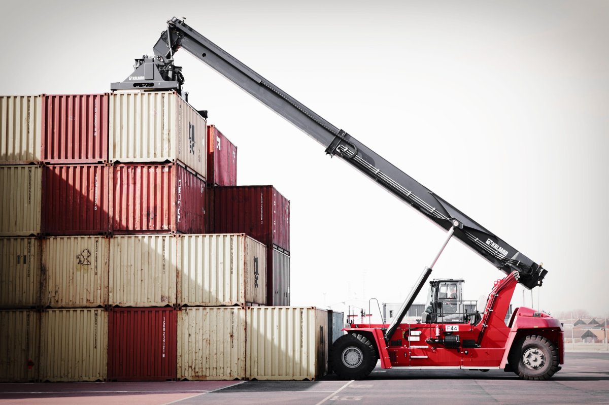 Контейнерные погрузчики Kalmar