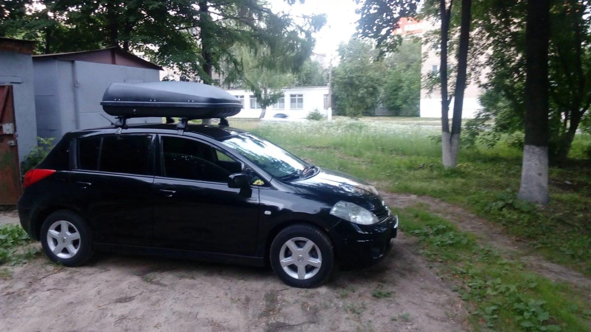 Багажник на крышу Ниссан Тиида с11 седан