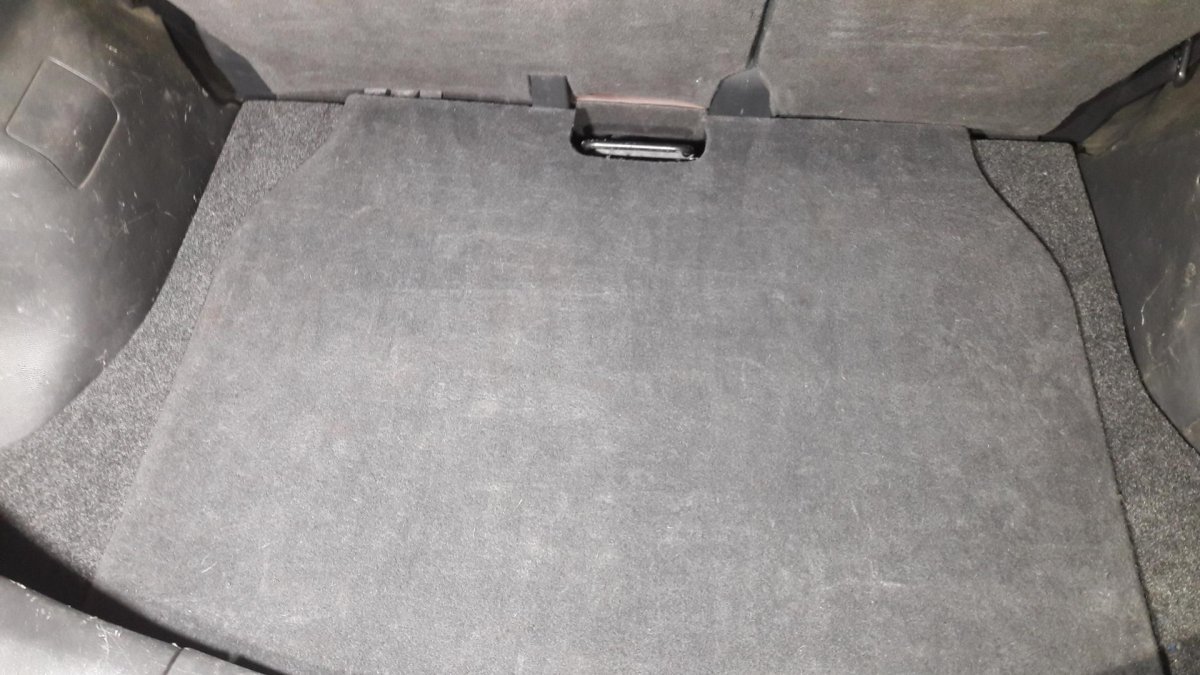 Ниссан Тиида фальшпол