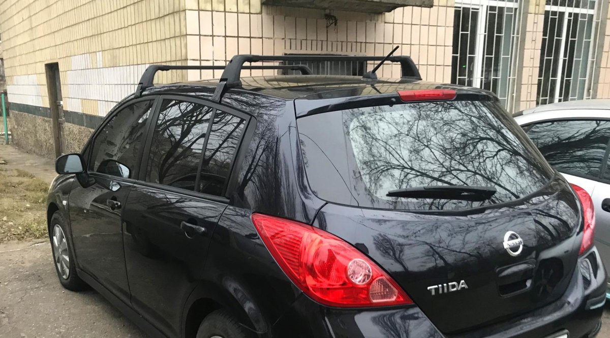 Багажник на крышу Ниссан Тиида с11