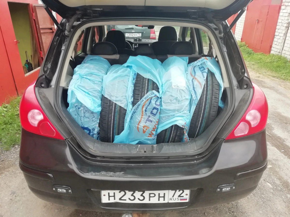 Ниссан Тиида багажник