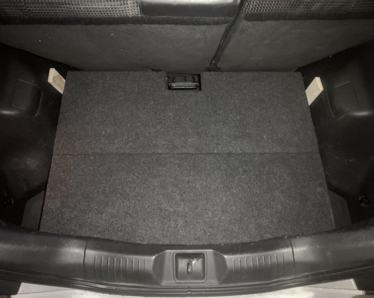 Фальшпол багажника Ниссан Жук